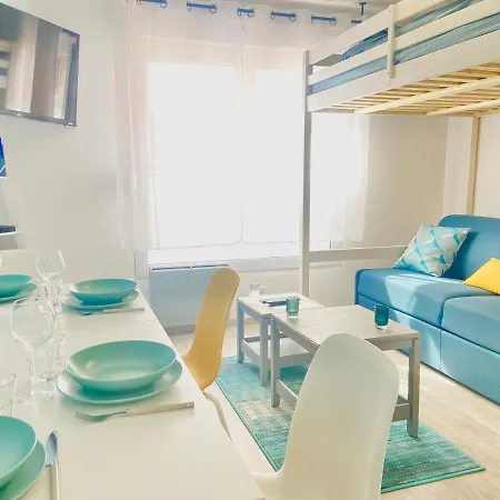 Le Lagon A 2 Min Du Futuroscope